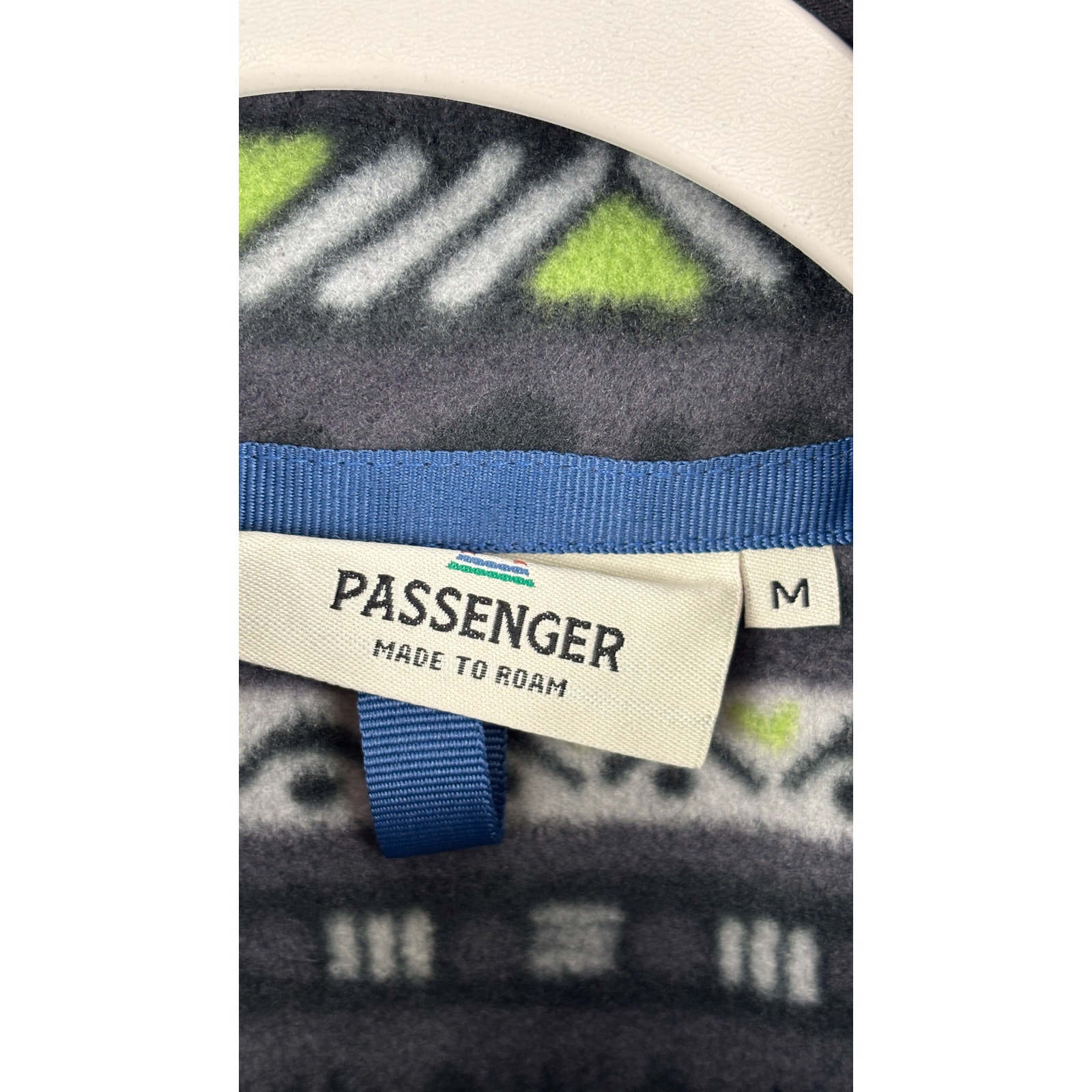 Passenger Set Off Recycled Polar 1/4 Zip Fleece Men Medium Mountain Geo Charcoal — image 7 of 8